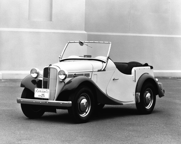 Heritage Model: DATSUN SPORTS